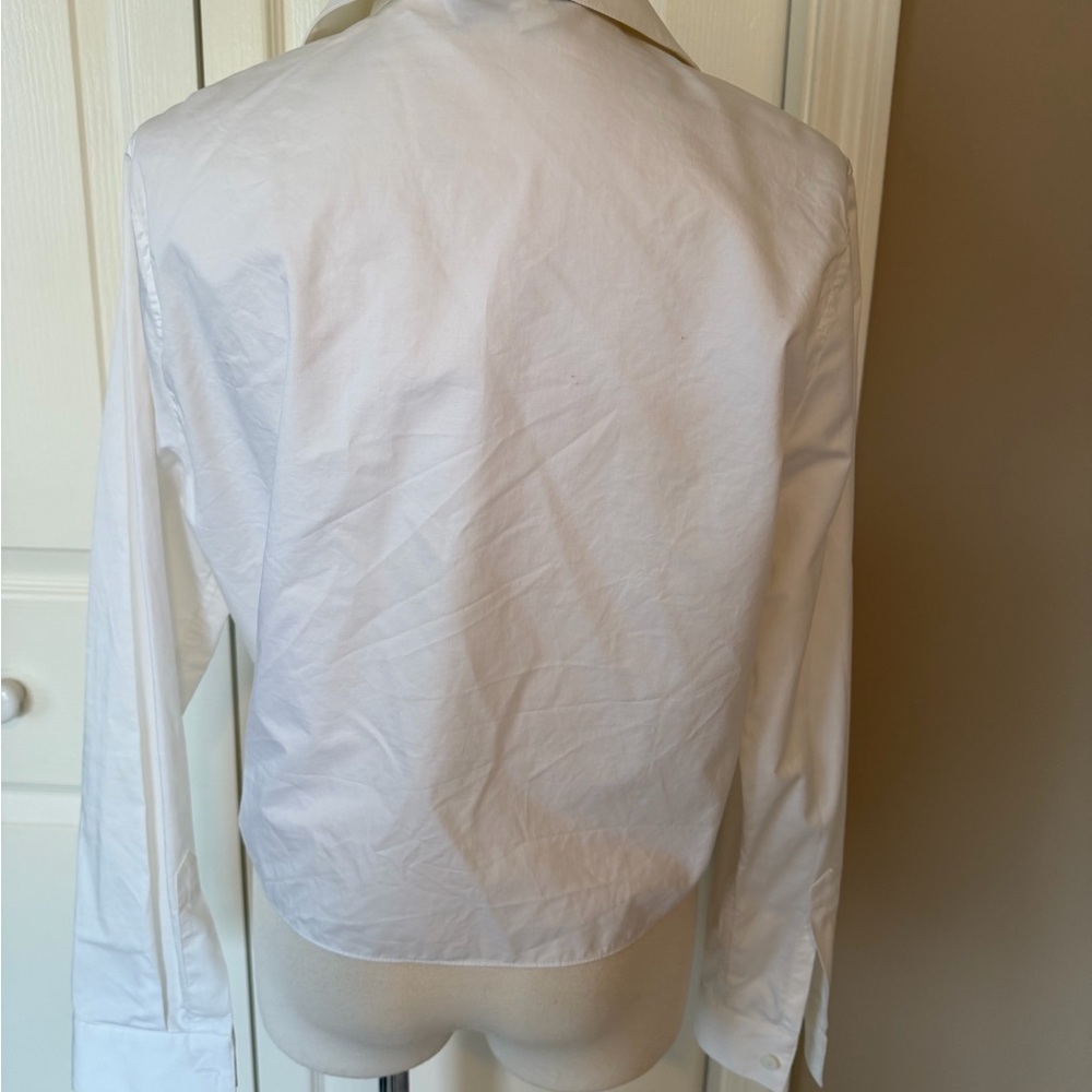 Alexis Ivory Blouse with Subtle Ruffles - Picture 3 of 5